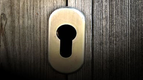 DIVINA INOCENCIA (RELATO ERÓTICO)