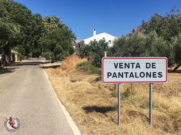 PUEBLOS DE ESPAÑA CON UN NOMBRE ORIGINAL